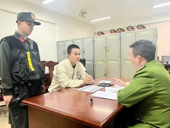 Thừa Thiên Huế: Bắt 9 đối tượng trong đường dây cá độ bóng đá hơn 3,5 triệu USD