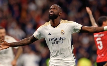 Real Madrid thắng nhọc Mallorca, nới rộng khoảng cách 10 điểm trước Barca