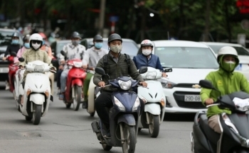 Thời tiết chiều nay 5/1/2024: Bắc Bộ mưa lạnh; Nam Bộ nắng nóng