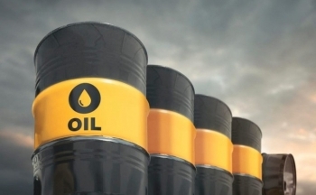Giá dầu có thể tăng nhẹ, thị trường cẩn trọng với dữ liệu việc làm Mỹ