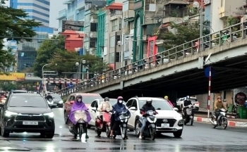 Dự báo thời tiết Hà Nội hôm nay 6/1/2024: Hà Nội sáng sớm có mưa phùn kèm sương mù, trời rét