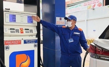 Giá dầu thế giới tiếp tục đà tăng