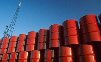 Giá dầu hồi phục khi mối lo nguồn cung còn tiềm ẩn