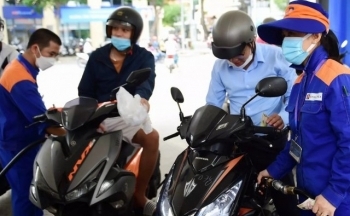 Giá xăng dầu chiều nay đồng loạt giảm nhẹ: Nguyên nhân do đâu?