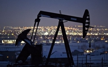 Giá dầu thô hồi phục nhẹ trong phiên sáng nay