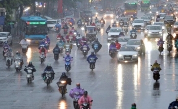 Thời tiết chiều nay 16/1/2024: Bắc Bộ mưa ẩm, Nam Bộ nắng hanh khô