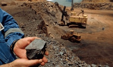 Giá quặng sắt lao dốc hai phiên liên tiếp