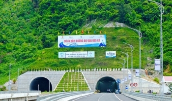 Khuyến nghị cổ phiếu hôm nay 19/1: HHV, PTB và CTD