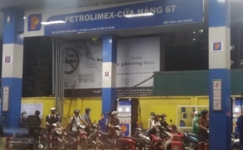 Giá xăng dầu hôm nay ngày 20/1/2024: Giá dầu thế giới giảm gần 1 USD