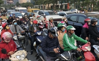 Hà Nội chật vật với ùn tắc giao thông cận Tết
