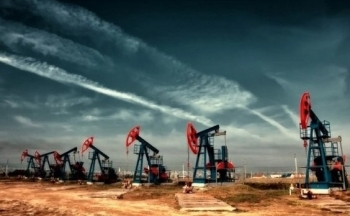 Áp lực tại kháng cự tâm lý 76 USD, giá dầu có thể điều chỉnh giảm