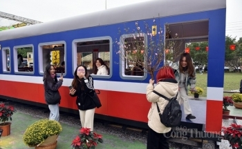 Trải nghiệm không gian Tết ba miền với 