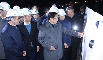 Thủ tướng Chính phủ Phạm Minh Chính kiểm tra tiến độ dự án đường dây 500 kV mạch 3 tại Thanh Hóa