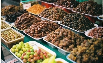 Hương vị ô mai: Nét ẩm thực đặc trưng của Hà Thành