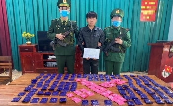 Sơn La: Bắt đối tượng tàng trữ trái phép 30.000 viên ma túy tổng hợp