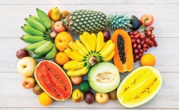 Những loại trái cây nào nên và không nên ăn khi đói bụng?