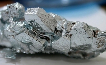 Rủi ro vĩ mô tăng cao, giá kim loại đồng loạt lao dốc