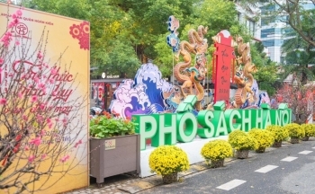 Phố sách Xuân Hà Nội Tết Giáp Thìn 2024 mở cửa đón du khách