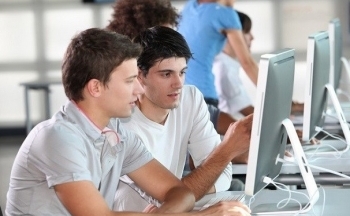 Hoa Kỳ: Làn sóng sa thải nhân sự lĩnh vực công nghệ gia tăng