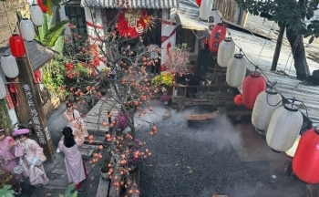 Quán cà phê đậm chất cổ trang không thể bỏ qua dịp Tết