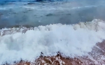 Dự báo thời tiết biển hôm nay 12/2/2024: Cảnh báo gió mạnh và sóng lớn trên biển