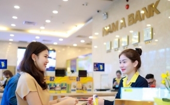 Một nhà băng 32 năm tuổi sẽ