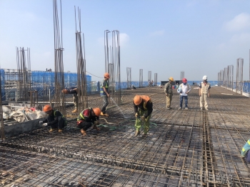 Giá thép hôm nay ngày 17/4/2024: Thép cuộn xây dựng giảm 100.000 đồng/tấn