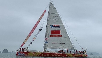 Đội đua thuyền buồm vòng quanh thế giới đã có mặt tại Hạ Long