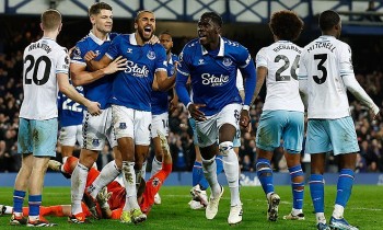 Kết quả bóng đá hôm nay 20/2: Everton thoát thua trên sân nhà