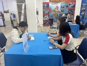 Doanh nghiệp gia tăng nhu cầu tuyển dụng lao động có trình độ, chuyên môn