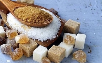 Giá đường giảm nhẹ vào kết phiên