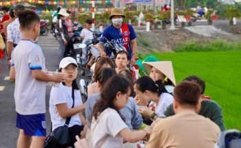 Tạm dừng hoạt động chợ tự phát xã An Nhứt