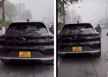 Hà Nội: Xử phạt, tước bằng lái 3 tháng tài xế ô tô đi ngược chiều trên phố Minh Khai