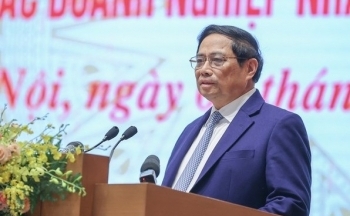 Thủ tướng triệu tập họp khẩn với loạt tập đoàn, doanh nghiệp nhằm tháo gỡ khó khăn cho sản xuất, kinh doanh