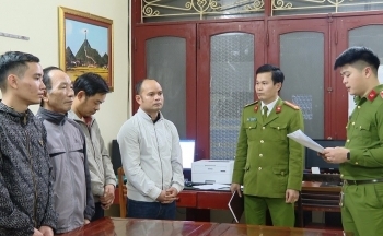 Ninh Bình: Bắt thêm 4 đối tượng trong đường dây lập hồ sơ giả lừa đảo chiếm đoạt gần 4 tỷ đồng