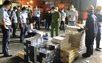Bình Định: Tiêu hủy gần 10.000 bao thuốc lá nhập lậu