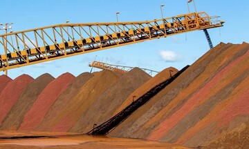 Nhóm kim loại biến động mạnh, dẫn đầu là giá quặng sắt tăng hơn 8%