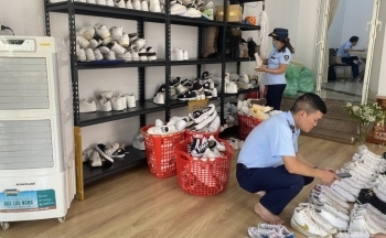 Đắk Lắk: Xử phạt 2 cơ sở kinh doanh hàng hóa giả mạo nhãn hiệu trên không gian mạng