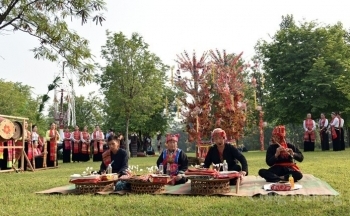Lễ hội Hết Chá răn dạy con người biết sống có tình, có nghĩa