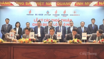 Petrovietnam ký kết các thỏa thuận thương mại cho chuỗi dự án Lô B - Ô Môn