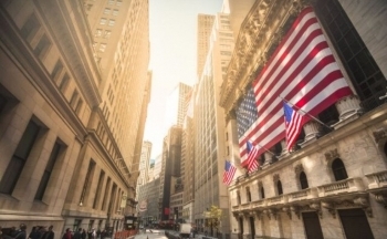 Ủy ban giám sát Hạ viện Hoa Kỳ xem xét lại chính sách về thương mại điện tử