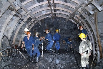 Thủ tướng chỉ đạo khẩn trương khắc phục sự cố hầm lò tại Công ty Than Thống Nhất