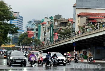 Thời tiết hôm nay 16/5: Hà Nội có mưa rào và dông