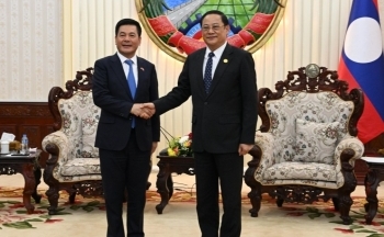 Chùm ảnh: Hoạt động của Bộ trưởng Nguyễn Hồng Diên trong chuyến công tác tại Lào