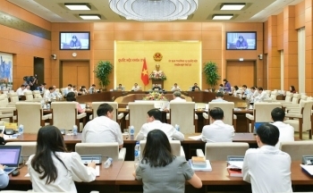 Ủy ban Thường vụ Quốc hội cho ý kiến về dự án Luật Địa chất và Khoáng sản