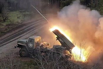 Chiến sự Nga-Ukraine hôm nay ngày 18/4/2024: Nga tập kích vị trí chỉ huy Ukraine; Kiev thừa nhận yếu thế