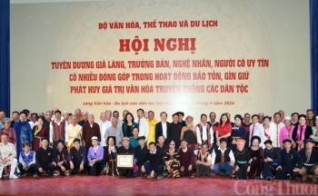 Vinh danh 128 già làng trưởng bản, nghệ nhân, người uy tín trong “Ngày Văn hóa các dân tộc Việt Nam”