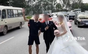 Vụ đoàn xe dâu dừng giữa đường chụp ảnh: Tạm giữ Maybach S400 và bằng lái nhiều tài xế