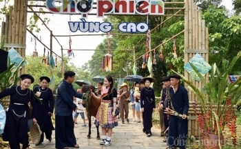 Trải nghiệm “Sắc màu phiên chợ non nước Cao Bằng