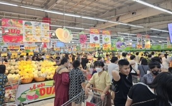 'Hốt bạc' với những dịch vụ kinh doanh dịp lễ 30/4 – 1/5